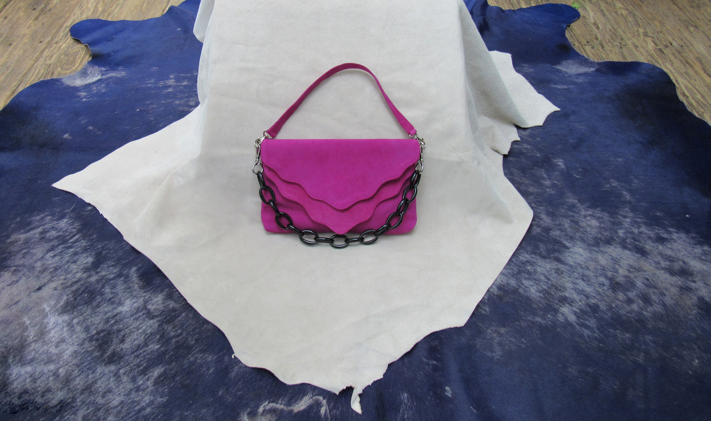 Fuchsia in Wave
