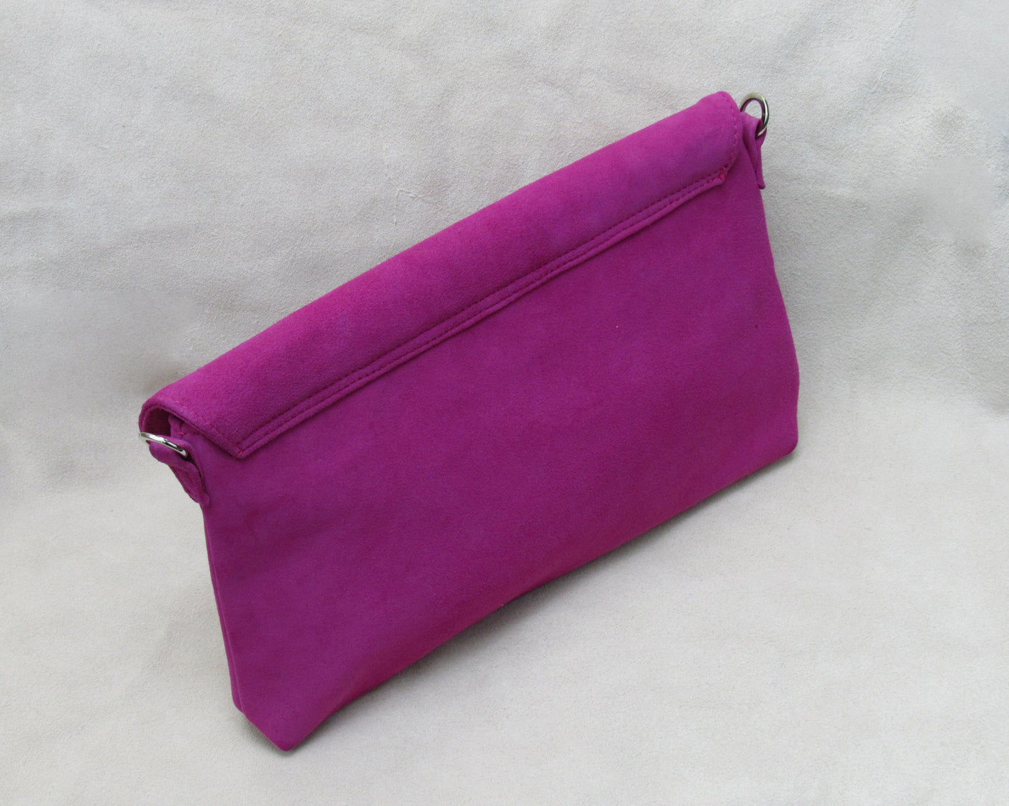 Fuchsia in Wave