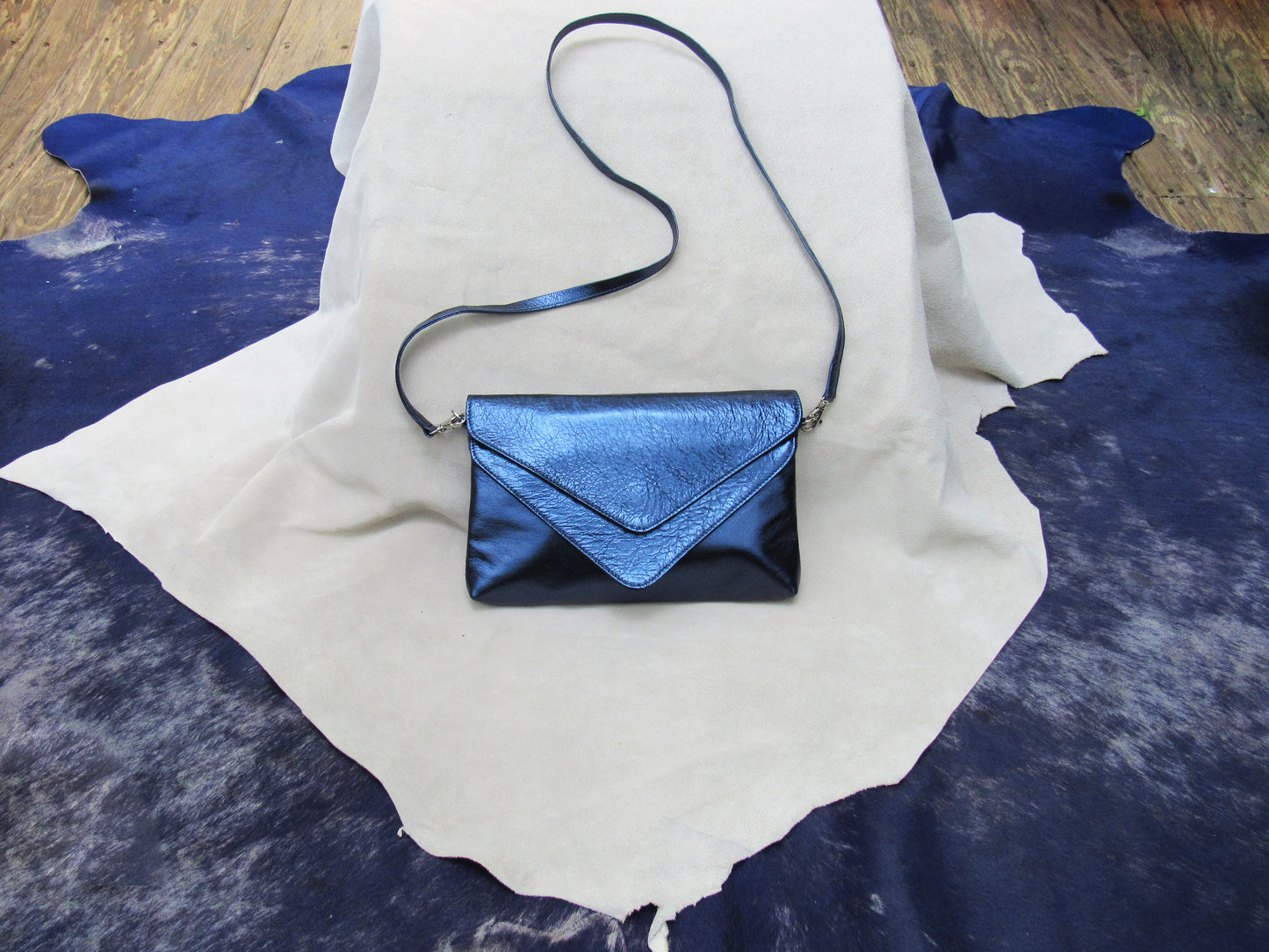 Electric Indigo in Arrow