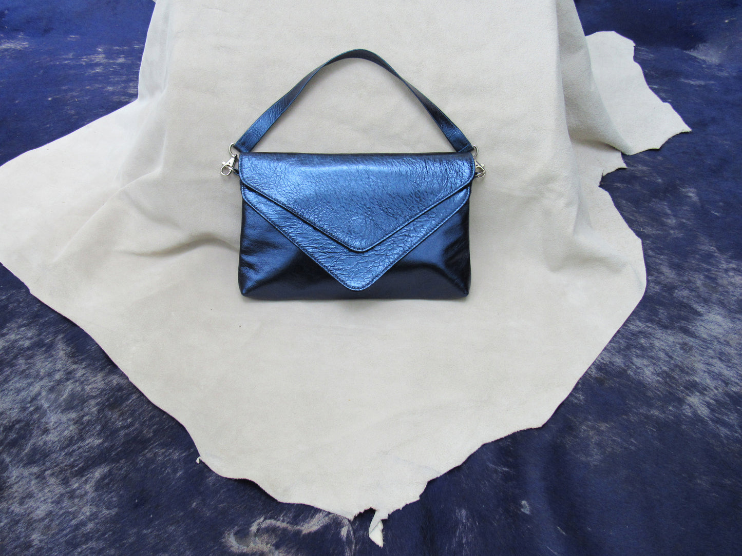 Electric Indigo in Arrow