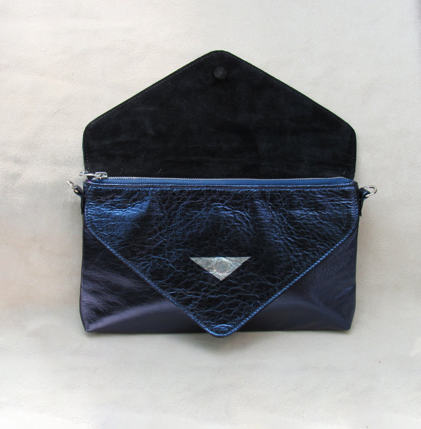 Electric Indigo in Arrow