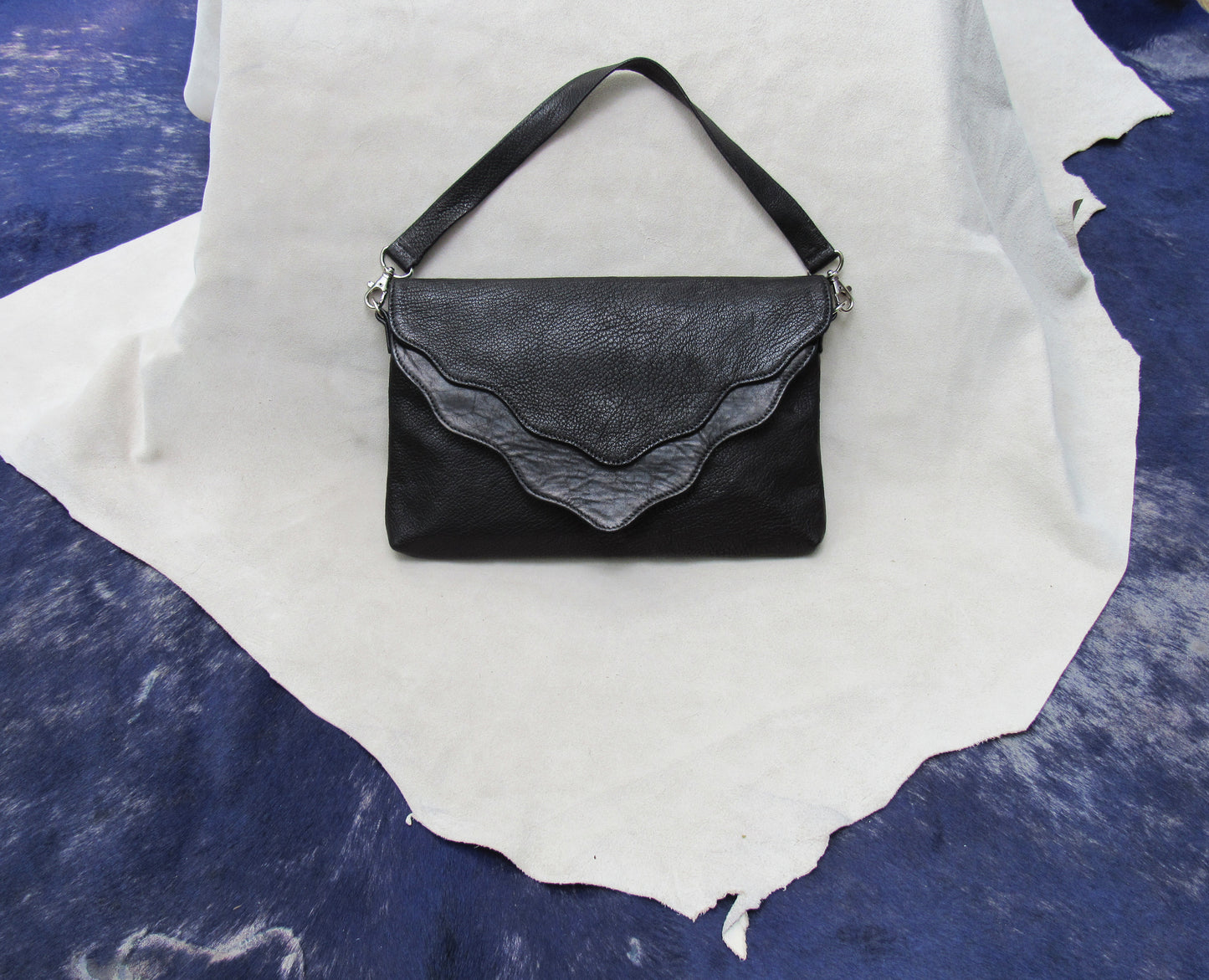 Onyx in Wave