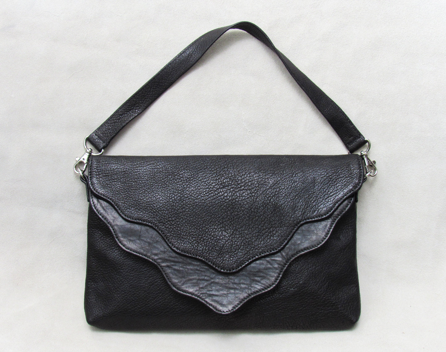 Onyx in Wave