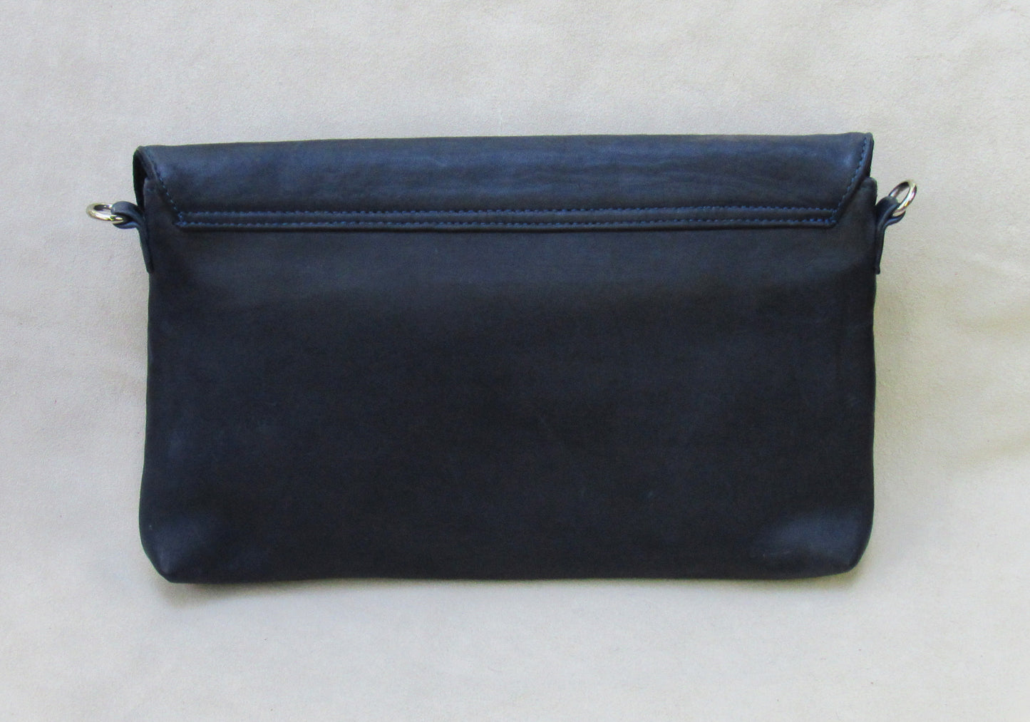 Navy in Wave