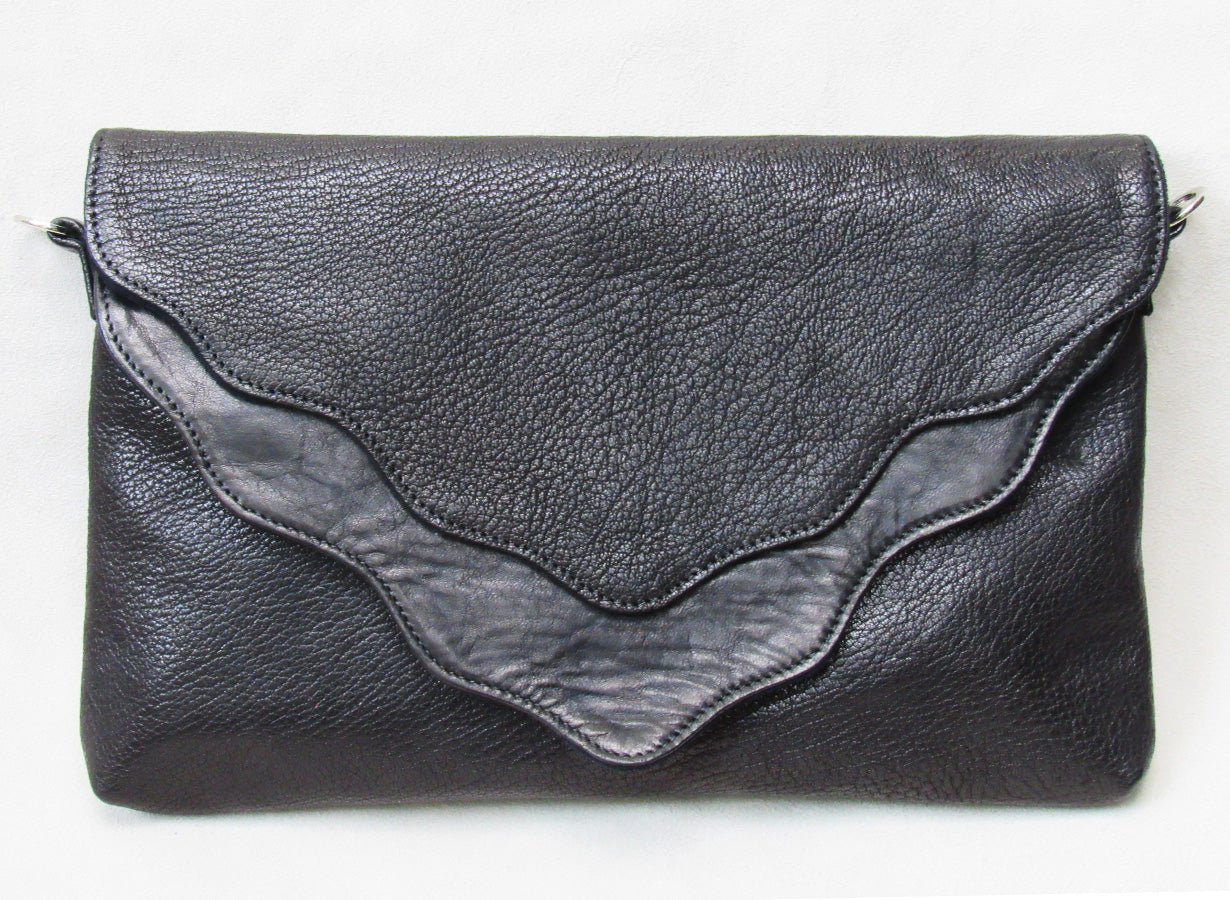 Onyx in Wave