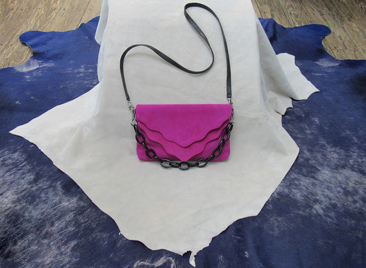 Fuchsia in Wave